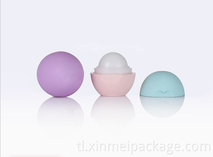 Lip balm ball with heart